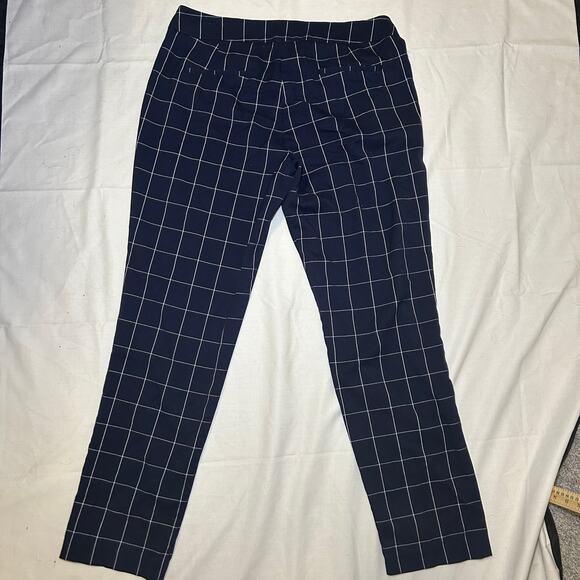 Adrienne Vittadini Plaid Stretch Trouser Pants Size 8 Blue / White‎ Straight Leg - Picture 2 of 8